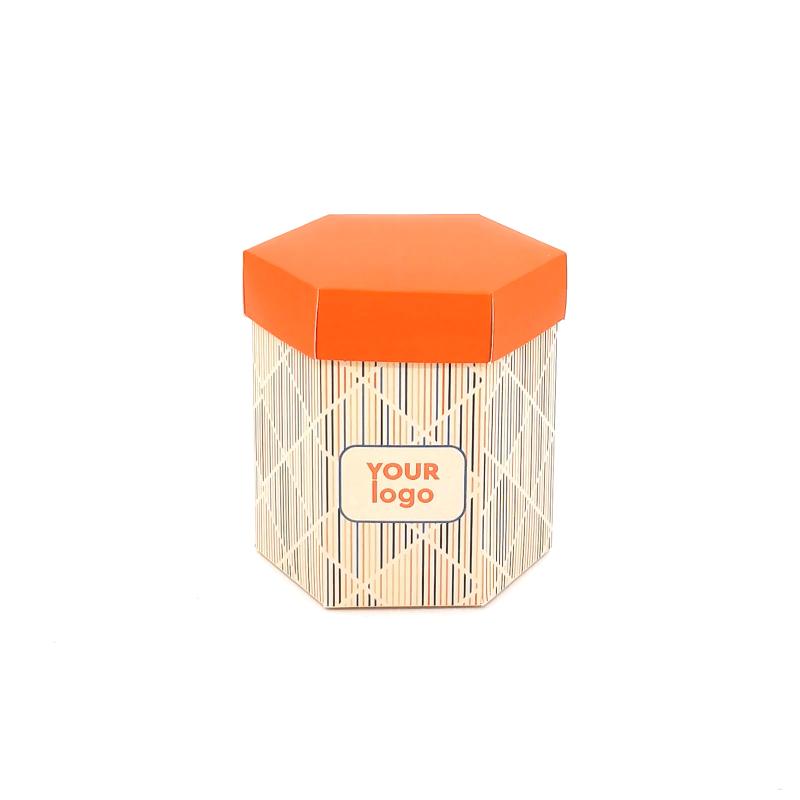 Коробка конфет Тубус шестигранник малый с Вашим лого 100х100 мм